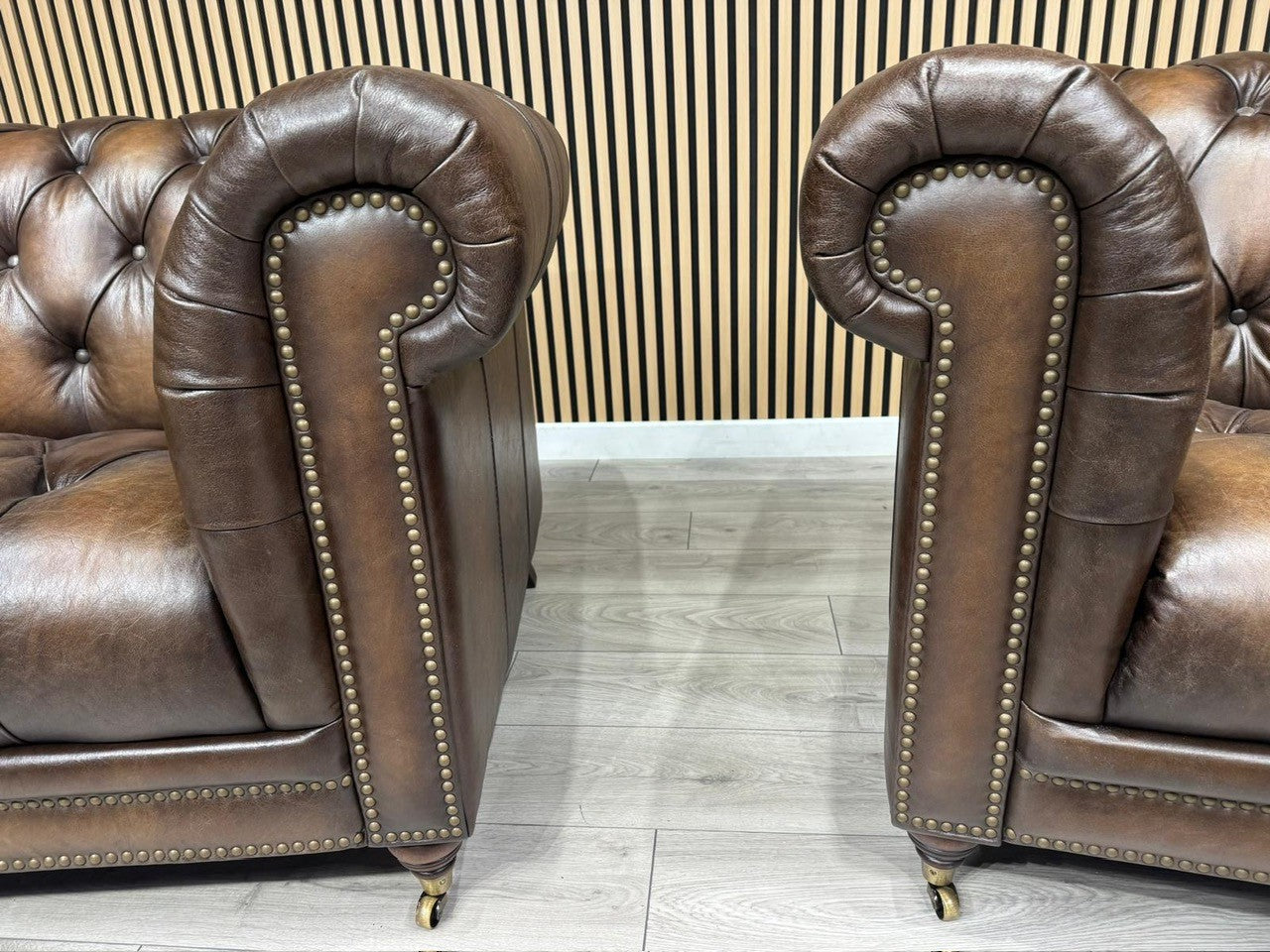 FV, At The Helm WALTER 3 Seater + 2 Seater Leather Chesterfield Sofa Set