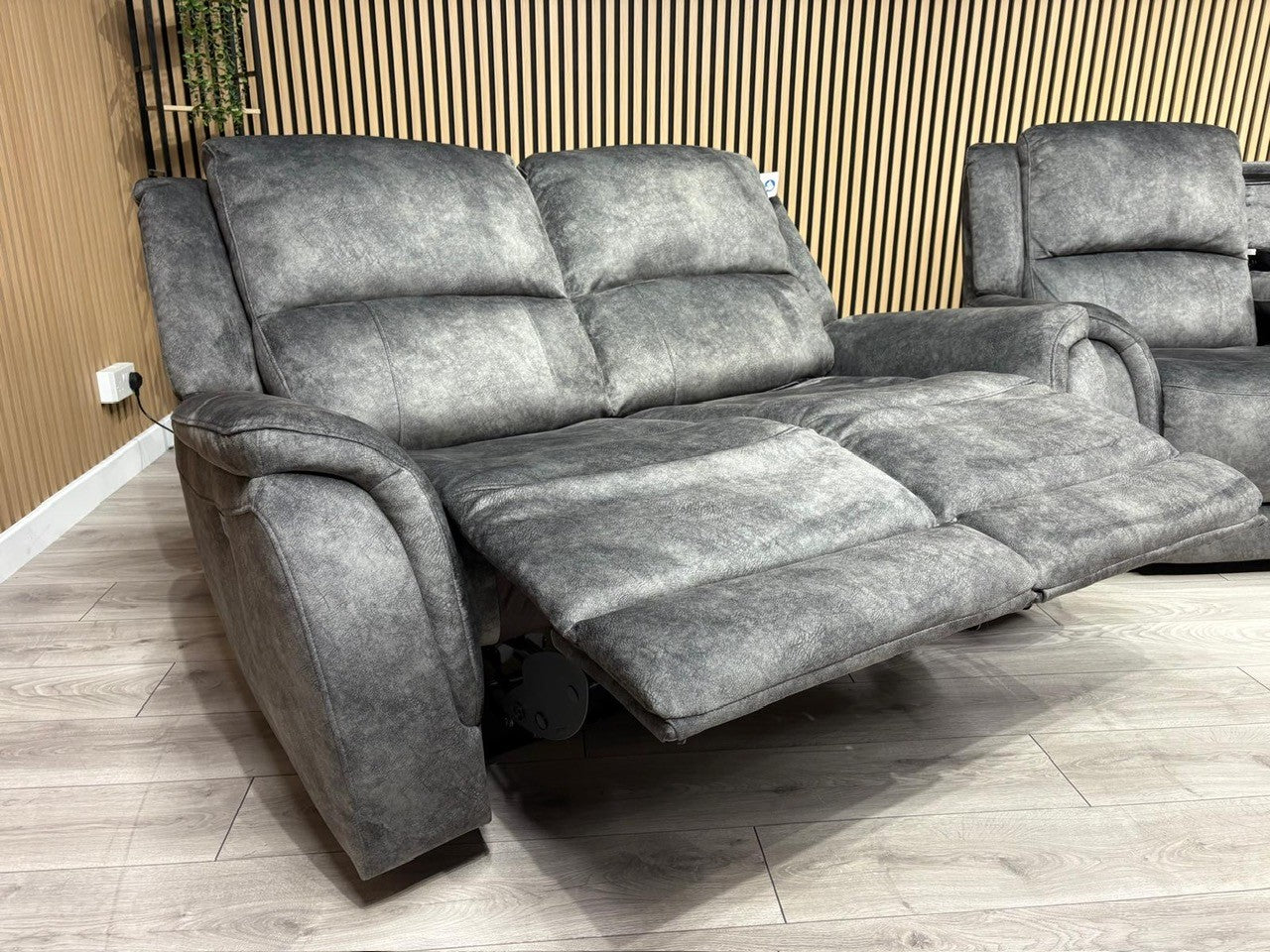 DFS Dylan Fabric 3 Seater + 2 Seater Sofa Set Power Recliners RRP £1878