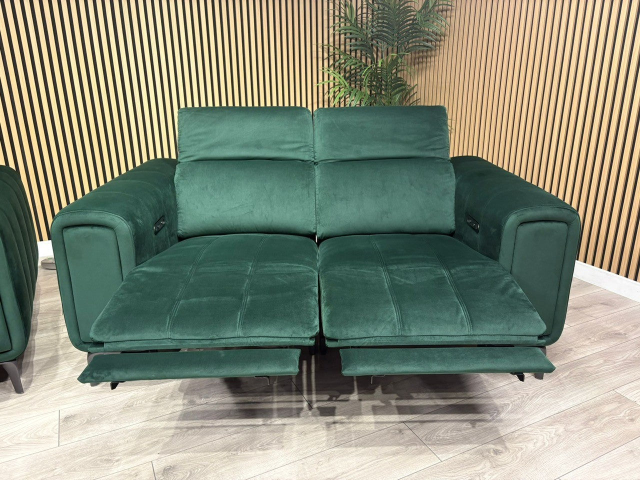 Furniture Village Elphaba Fabric 3+2 Seater Power Recliner Sofa Set with Storage Arms RRP £3240