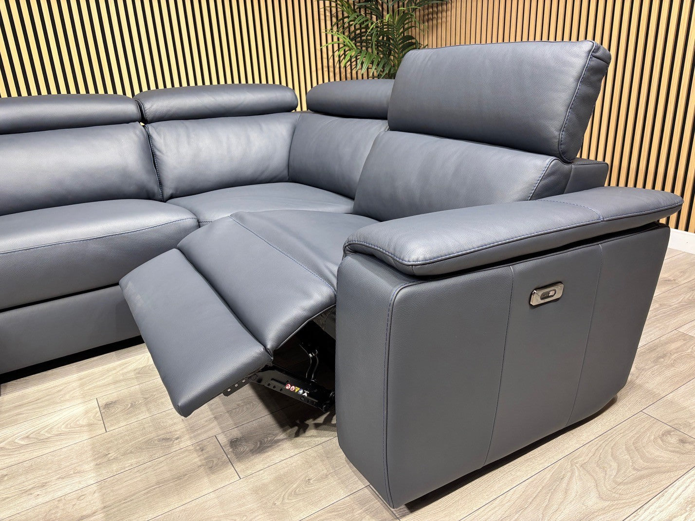 Furniture Village - Nicoletti Davide Small Leather Corner Power Recliner - RRP £4945