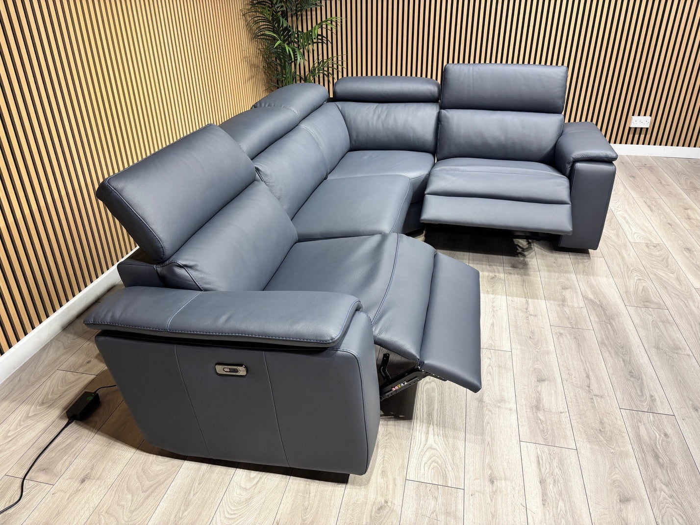 Furniture Village - Nicoletti Davide Small Leather Corner Power Recliner - RRP £4945