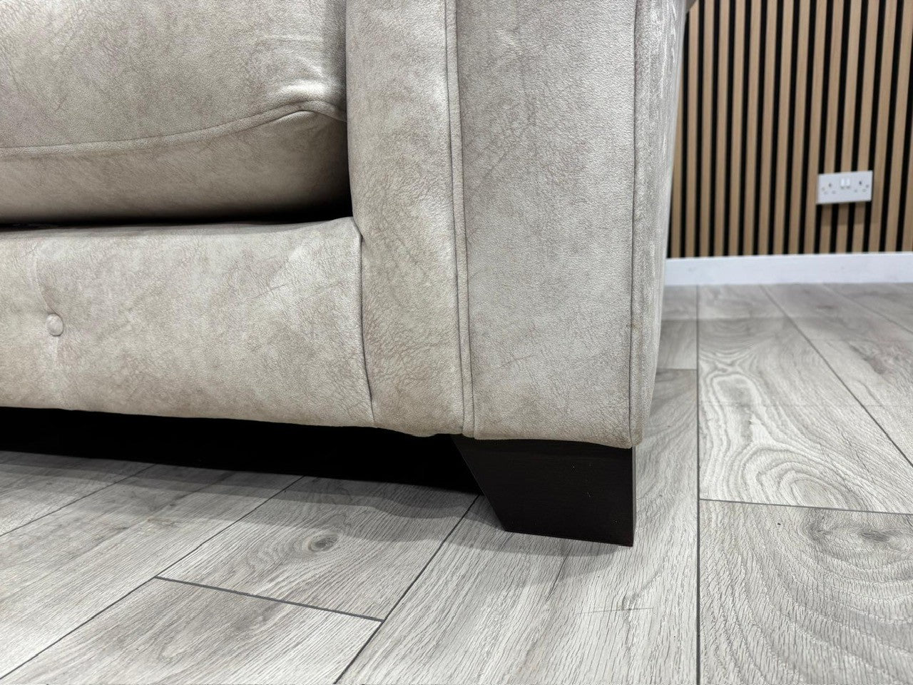 Furniture Village AURA Large Scatter Back Corner Sofa - RRP £3595