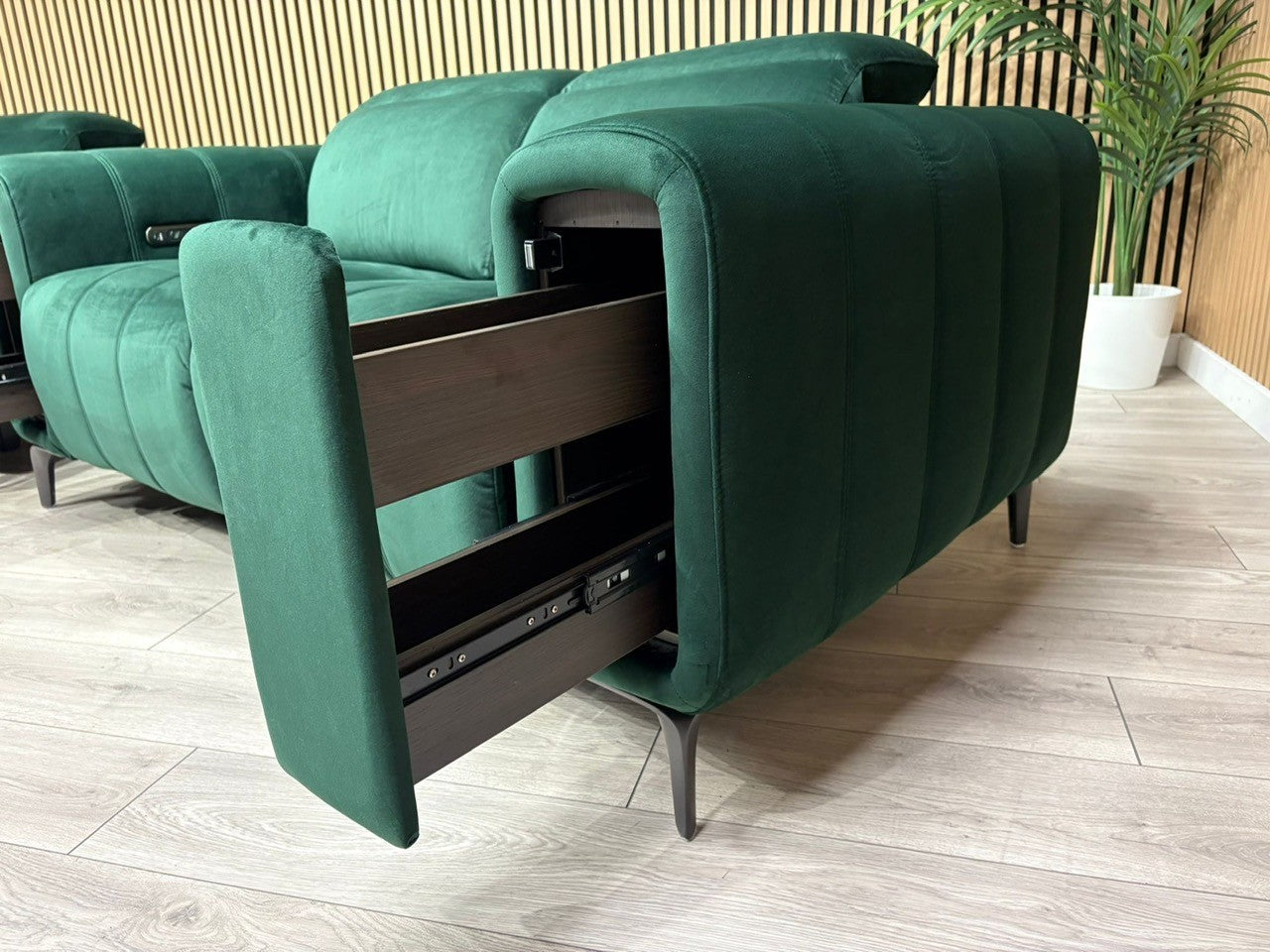 Furniture Village Elphaba Fabric 3+2 Seater Power Recliner Sofa Set with Storage Arms RRP £3240