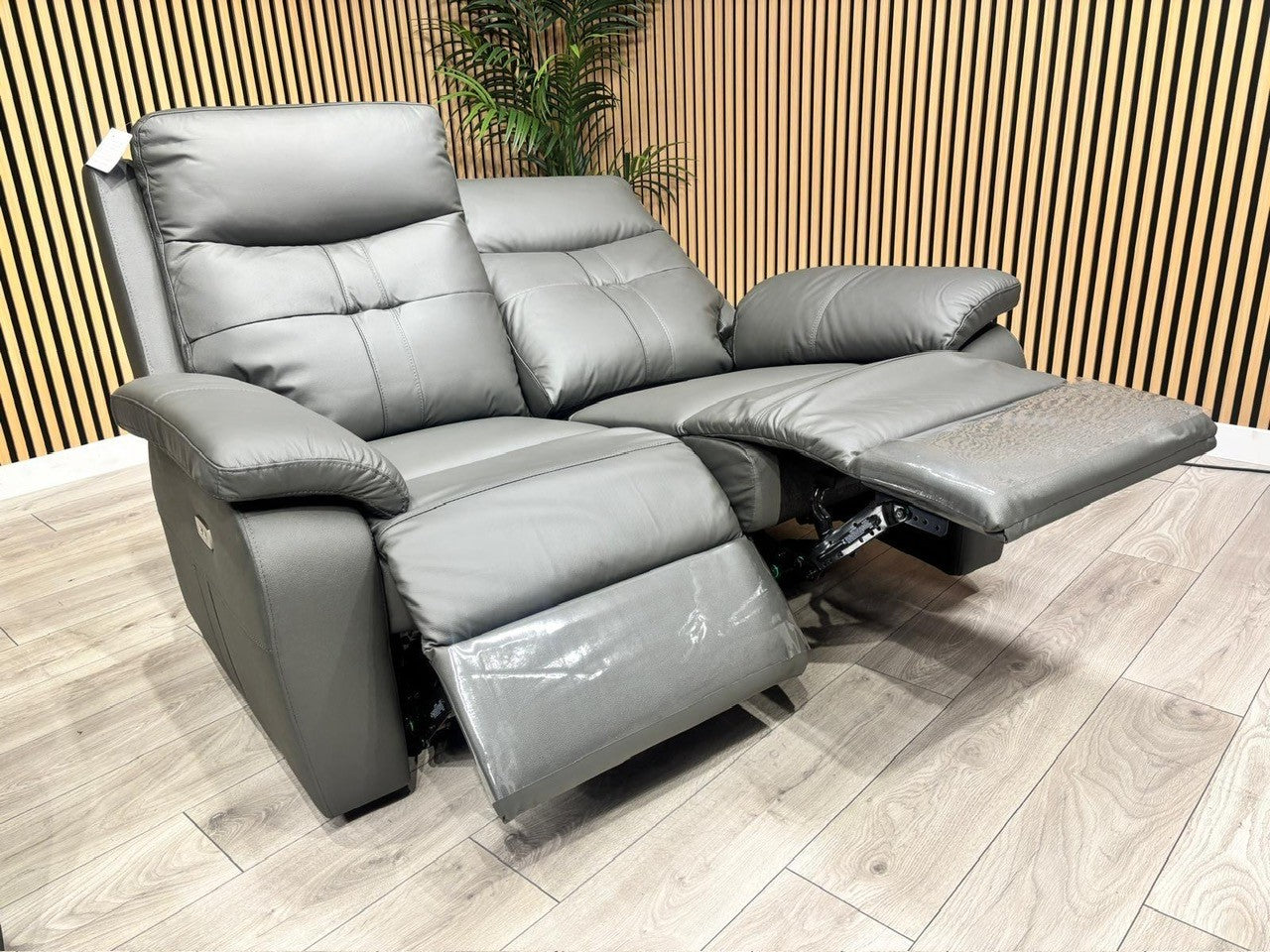 SOPHIA Leather 2 Seater Power Reclining Sofa RRP £1799