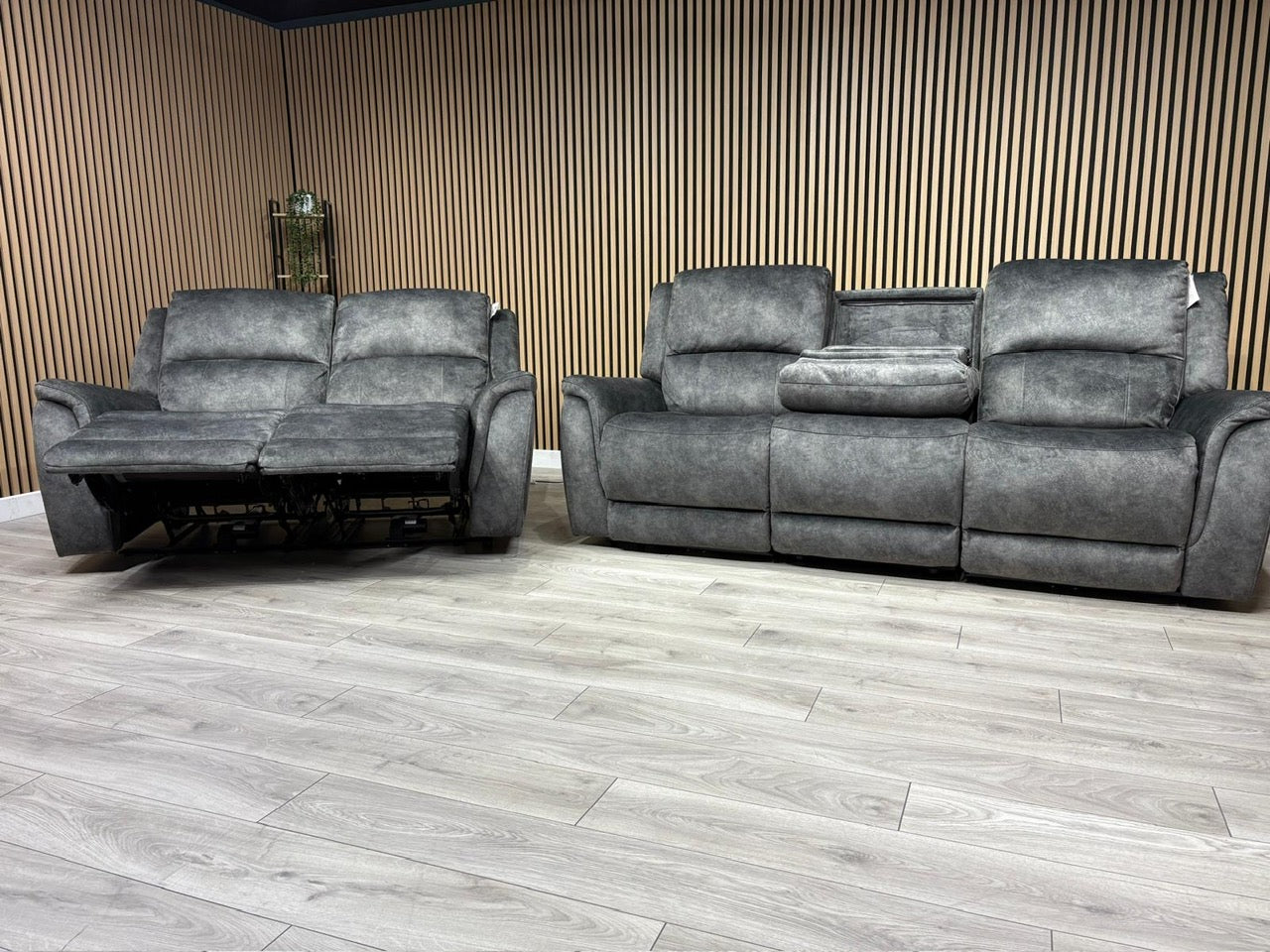 DFS Dylan Fabric 3 Seater + 2 Seater Sofa Set Power Recliners RRP £1878