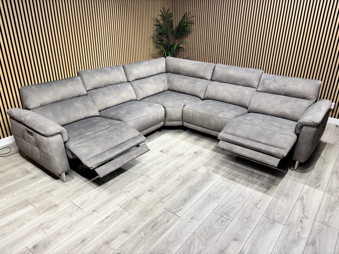 Furniture Village MOET Fabric 2 Corner 2 Sofa Power Recliners - RRP £3595