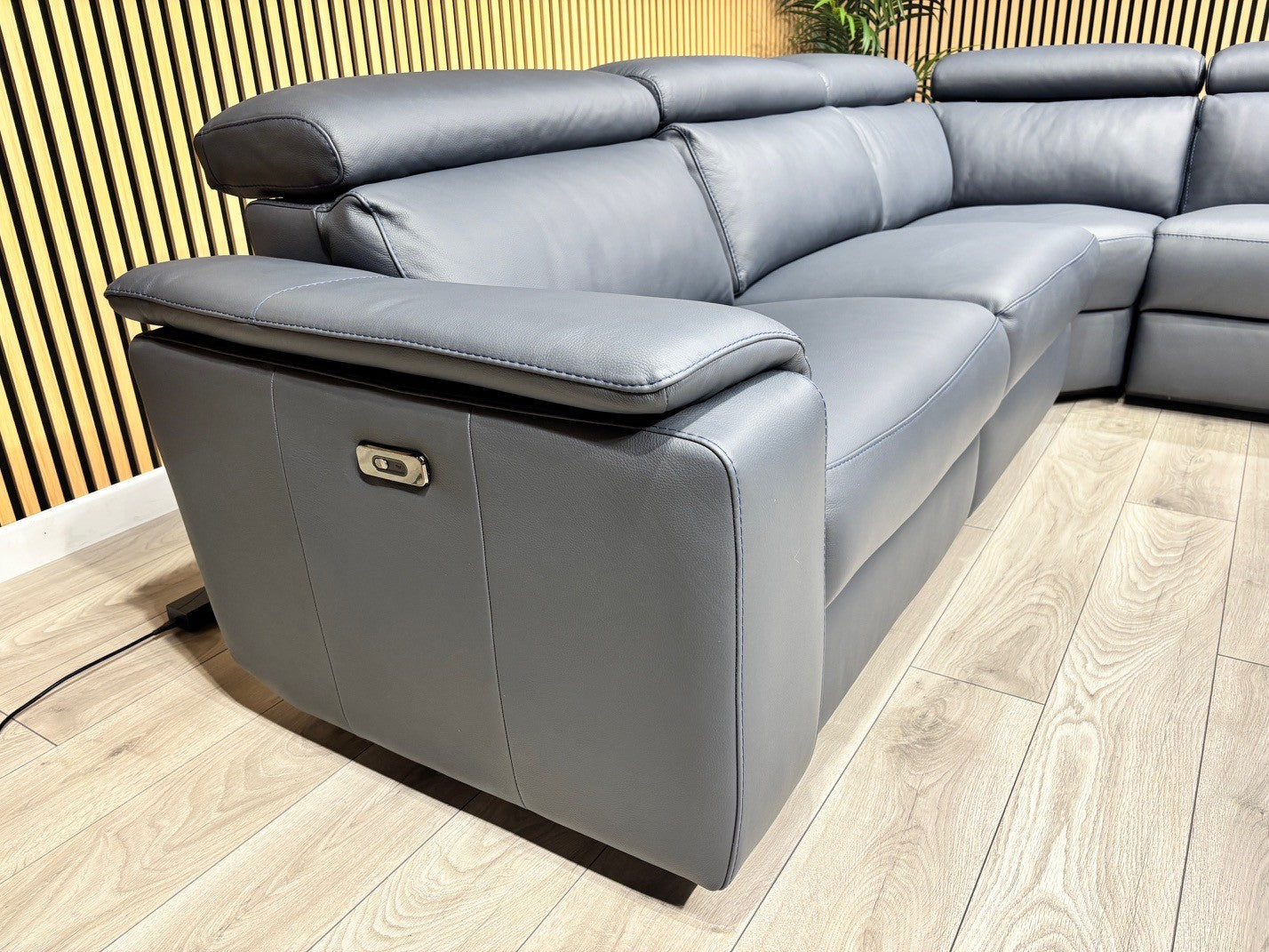 Furniture Village - Nicoletti Davide Small Leather Corner Power Recliner - RRP £4945