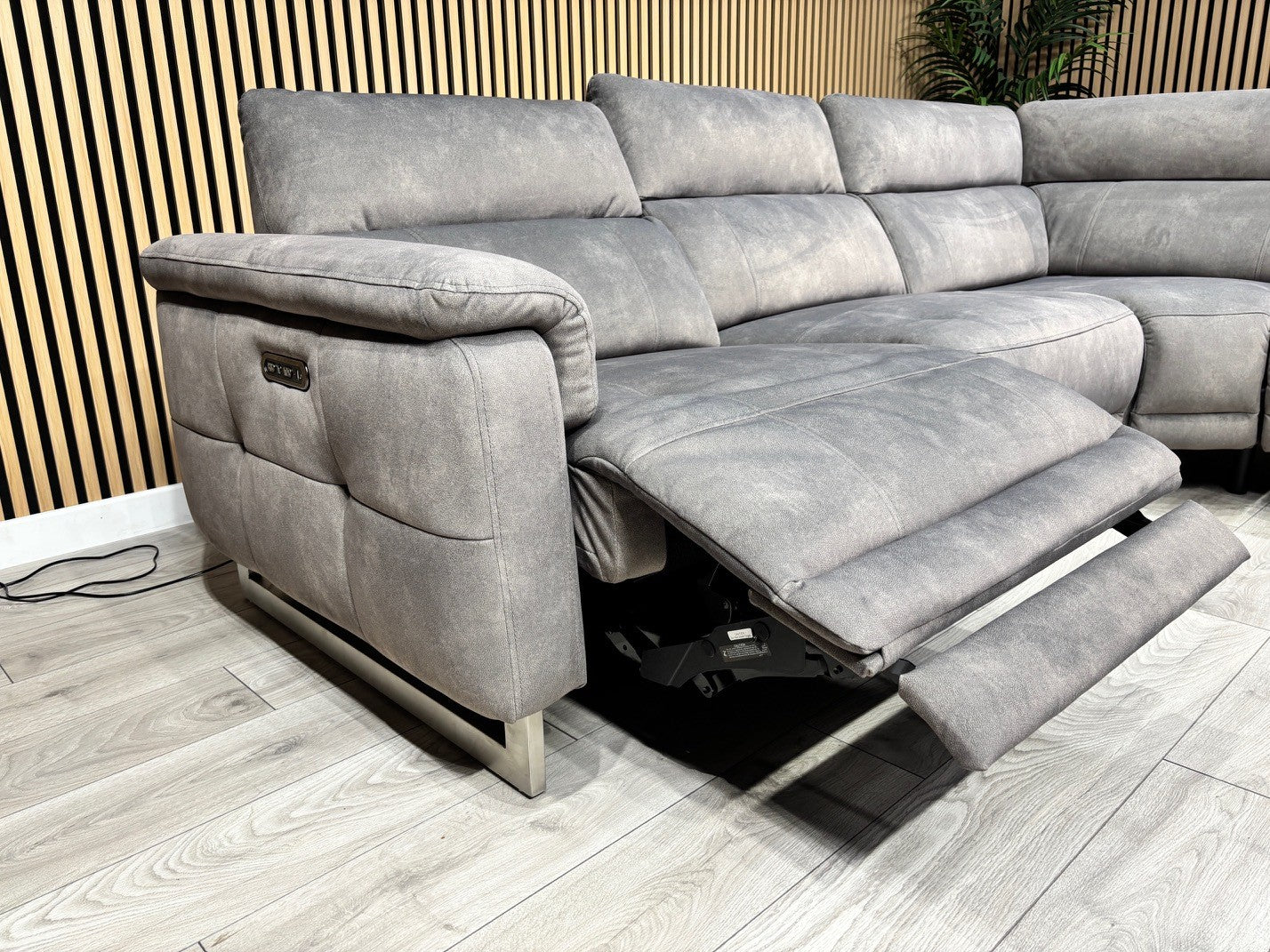 Furniture Village MOET Fabric 2 Corner 2 Sofa Power Recliners - RRP £3595