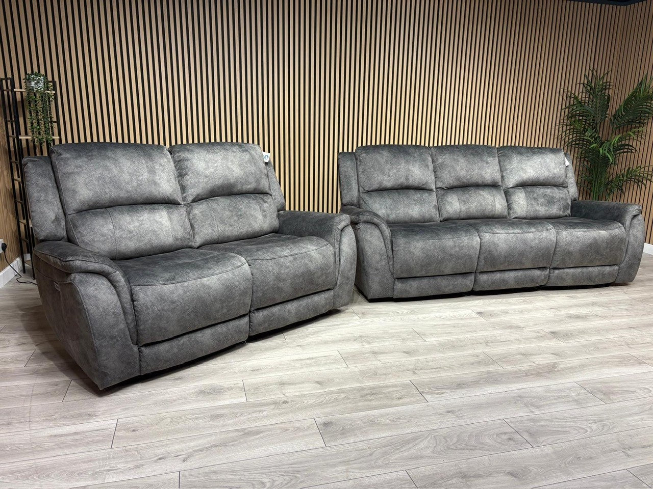 DFS Dylan Fabric 3 Seater + 2 Seater Sofa Set Power Recliners RRP £1878