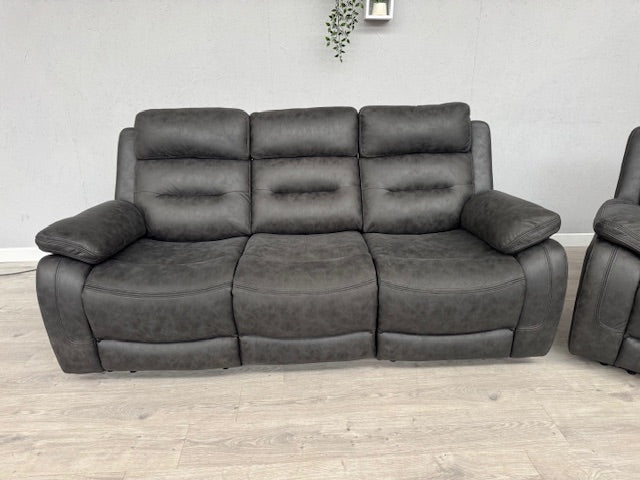 DFS Pierson 3 Seater + 2 Seater Music Power Recliners + Table + Console RRP: £2598