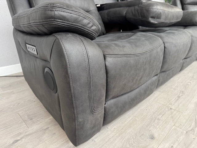 DFS Pierson 3 Seater + 2 Seater Music Power Recliners + Table + Console RRP: £2598
