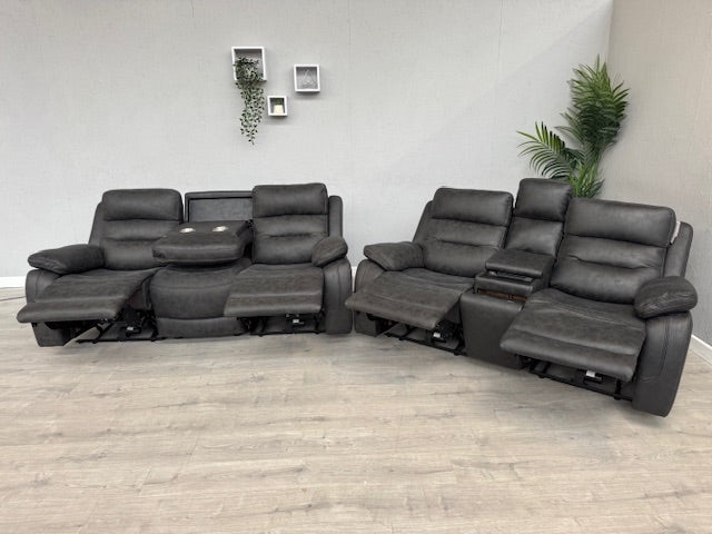 DFS Pierson 3 Seater + 2 Seater Music Power Recliners + Table + Console RRP: £2598