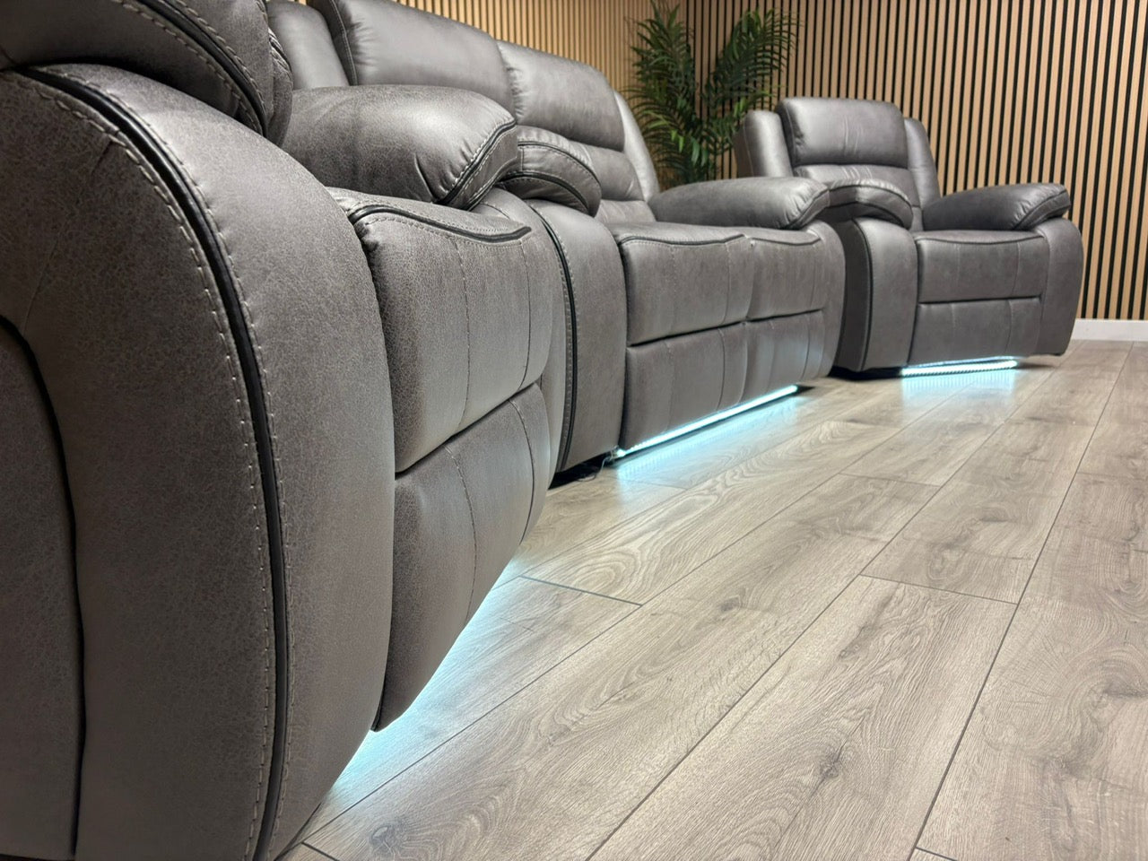 DFS Eigar Style Fabric 2 Seater + 2 Armchairs Sofa Set Power Recliners + LED Lights RRP £2599