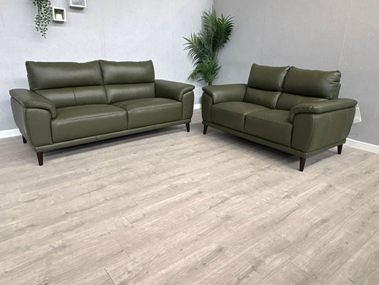 Furniture Village - Morgan 3 Seater + 2 Seater Leather Sofa Set RRP £2890
