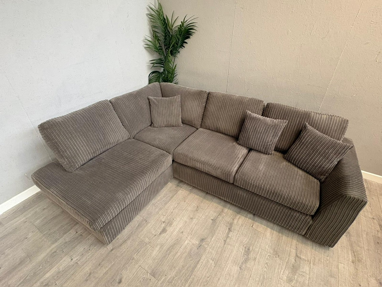 DFS - Heydon Right Hand Facing Arm Open End Corner Sofa - RRP £1099