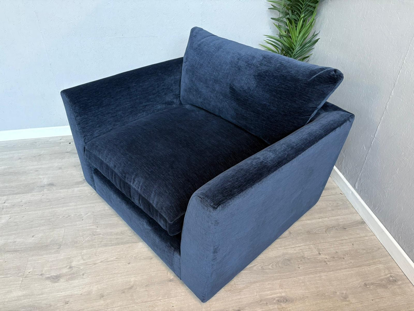 Westbridge PARKER Fabric Loveseat Armchair - RRP £1499