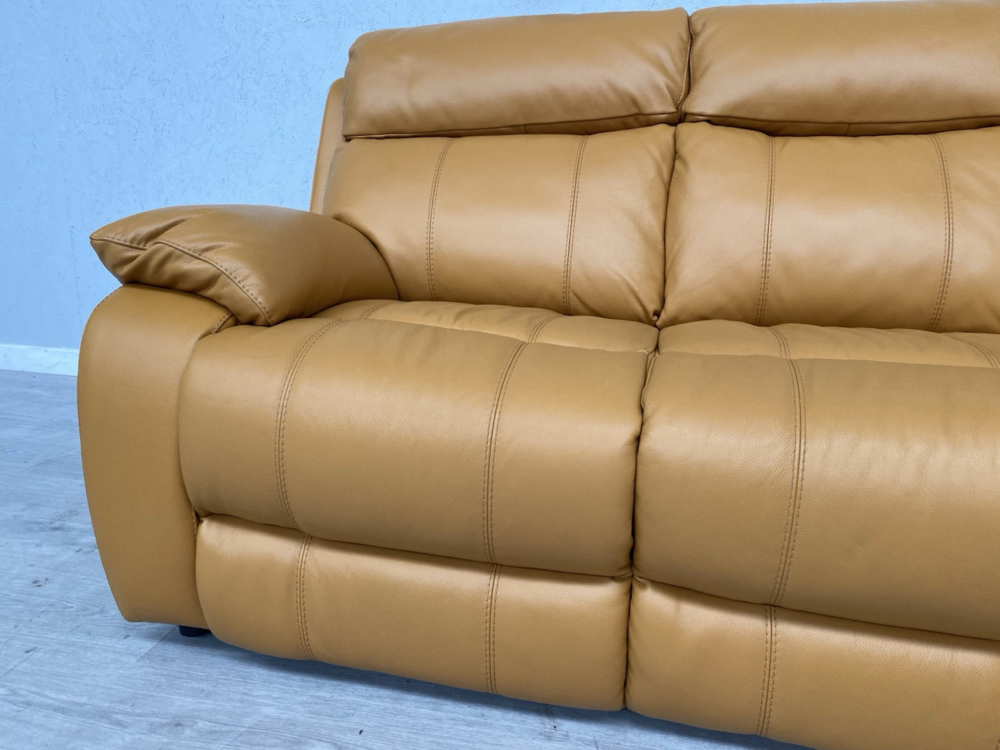 Furniture Village MORENO Leather 3 Seater + 2 Seater Sofa Set - RRP £3,090