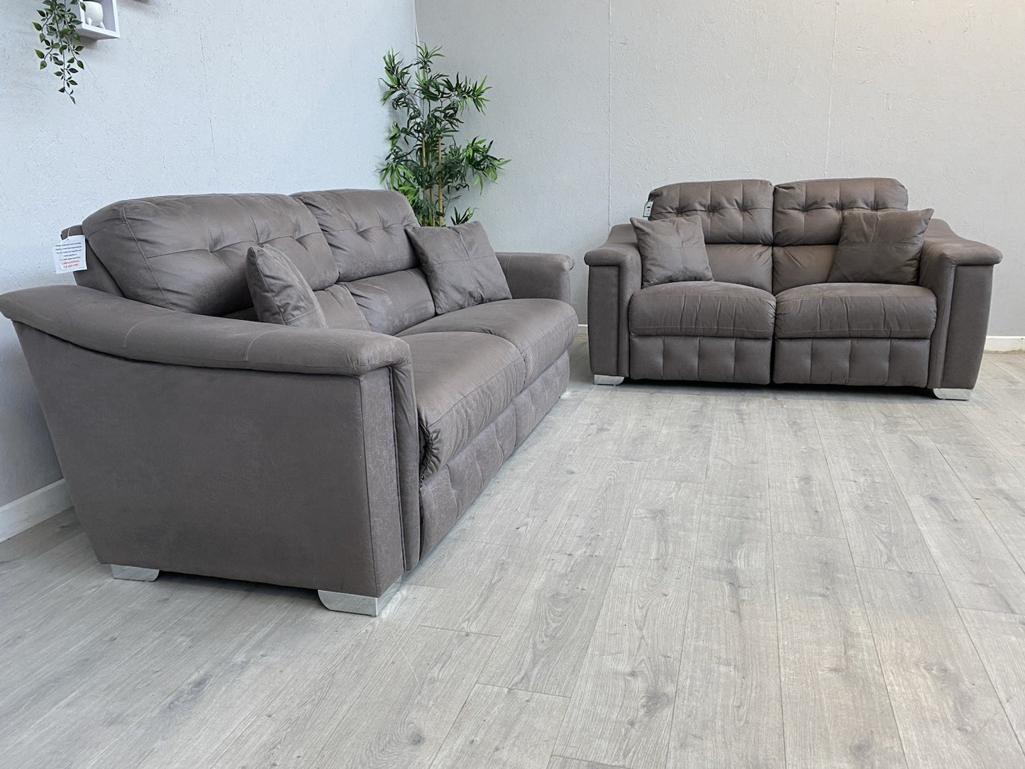 DFS - La-Z-Boy NEW HOLLYWOOD Fabric 3 + 2 Seater Sofa Set, Recliner - RRP £2,948